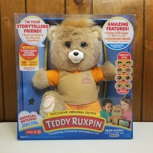 NWT Teddy Ruxpin Exclusive Story Telling Doll